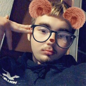 Meet your Posher, Brandon